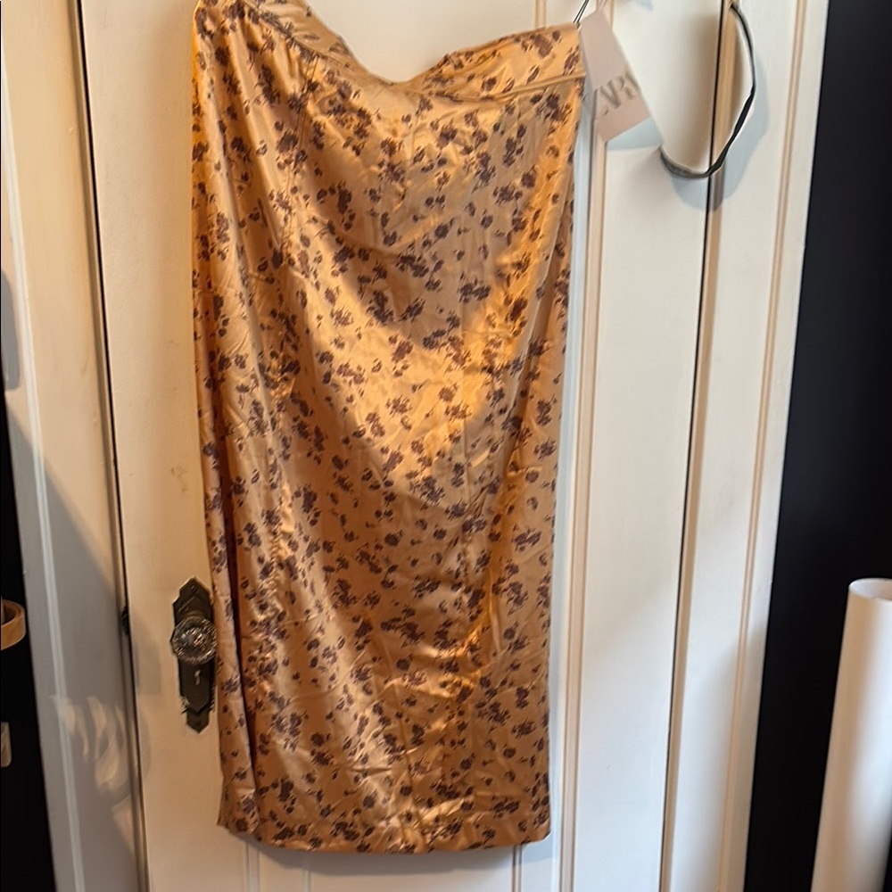 Zara Gold Floral Midi Skirt